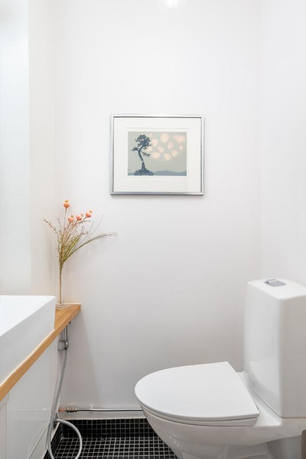 Luxury Design Gem In City Center With Sauna And Workspace Helsinki Esterno foto